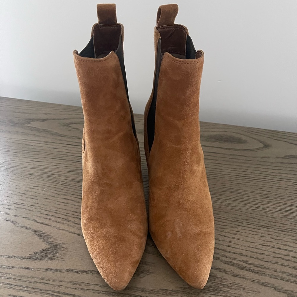 Steve Madden Chestnut Suede Booties-Size 7